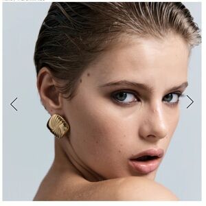 Heaven Mayhem Tabi Earrings